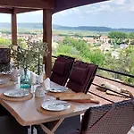 Beautiful With A Stunning View Villa