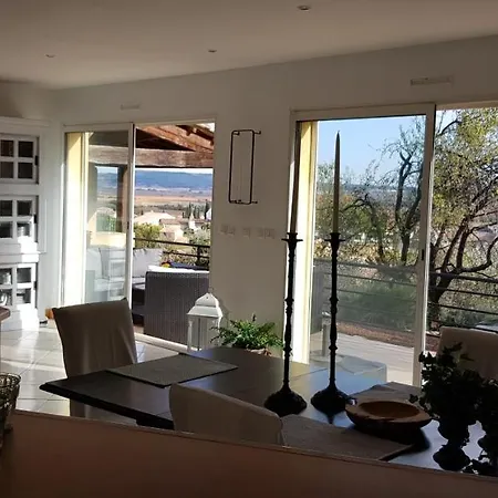 빌라 Beautiful With A Stunning View *